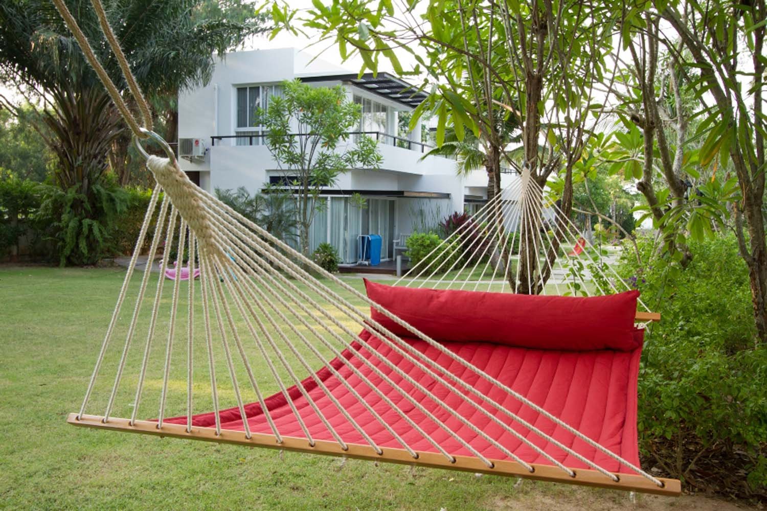 Amazoncom Hammock Outdoor Quilted Cotton Fabric Beach Rope Amazoncom Hammock Outdoor Quilted Cotton Fabric Beach Rope
