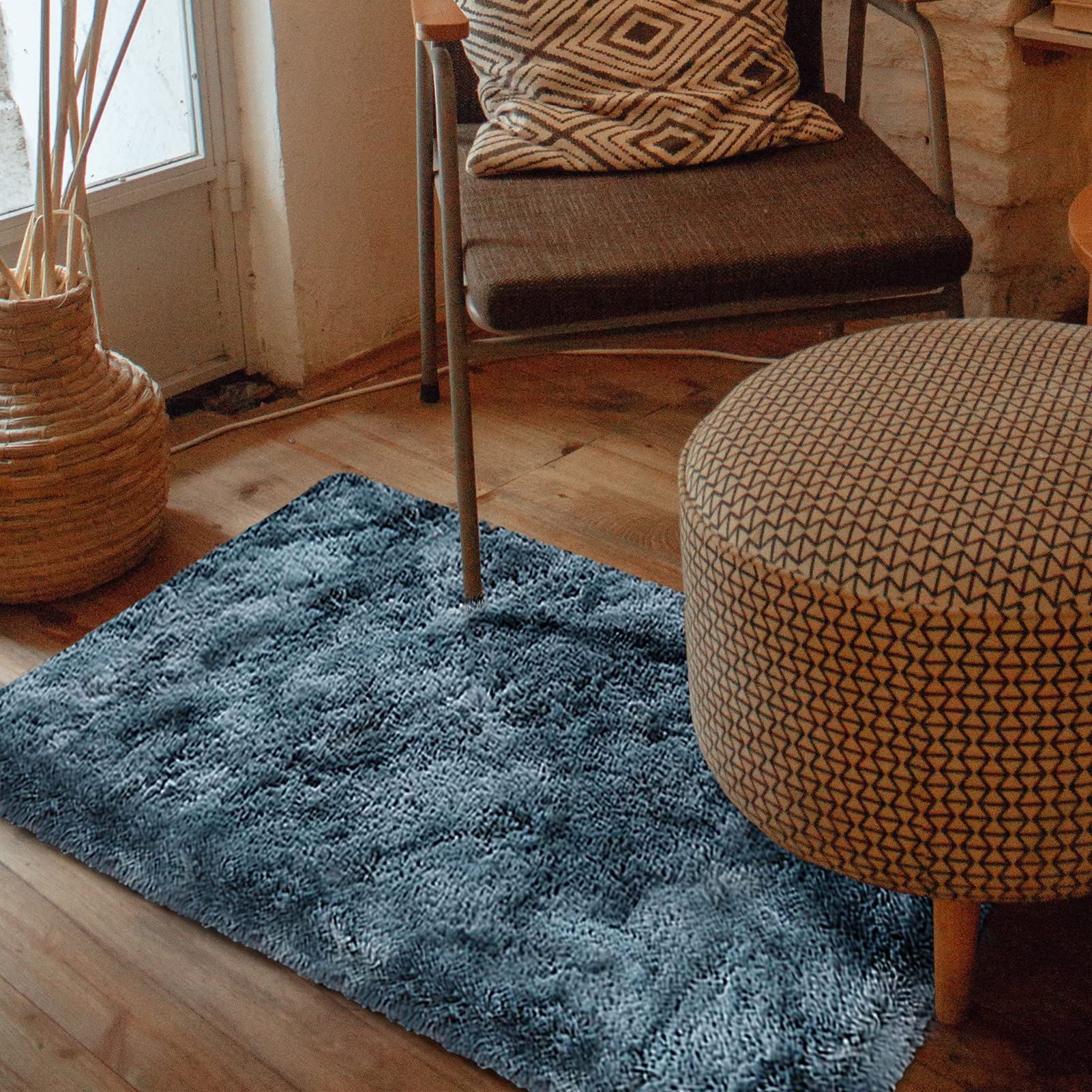 Aujelly Shaggy Area Rug, Soft Cozy Non Slip Square Modern Style Home Decor Carpet for Living Room Bedroom Kids Room Living Room Blue 120x160cm