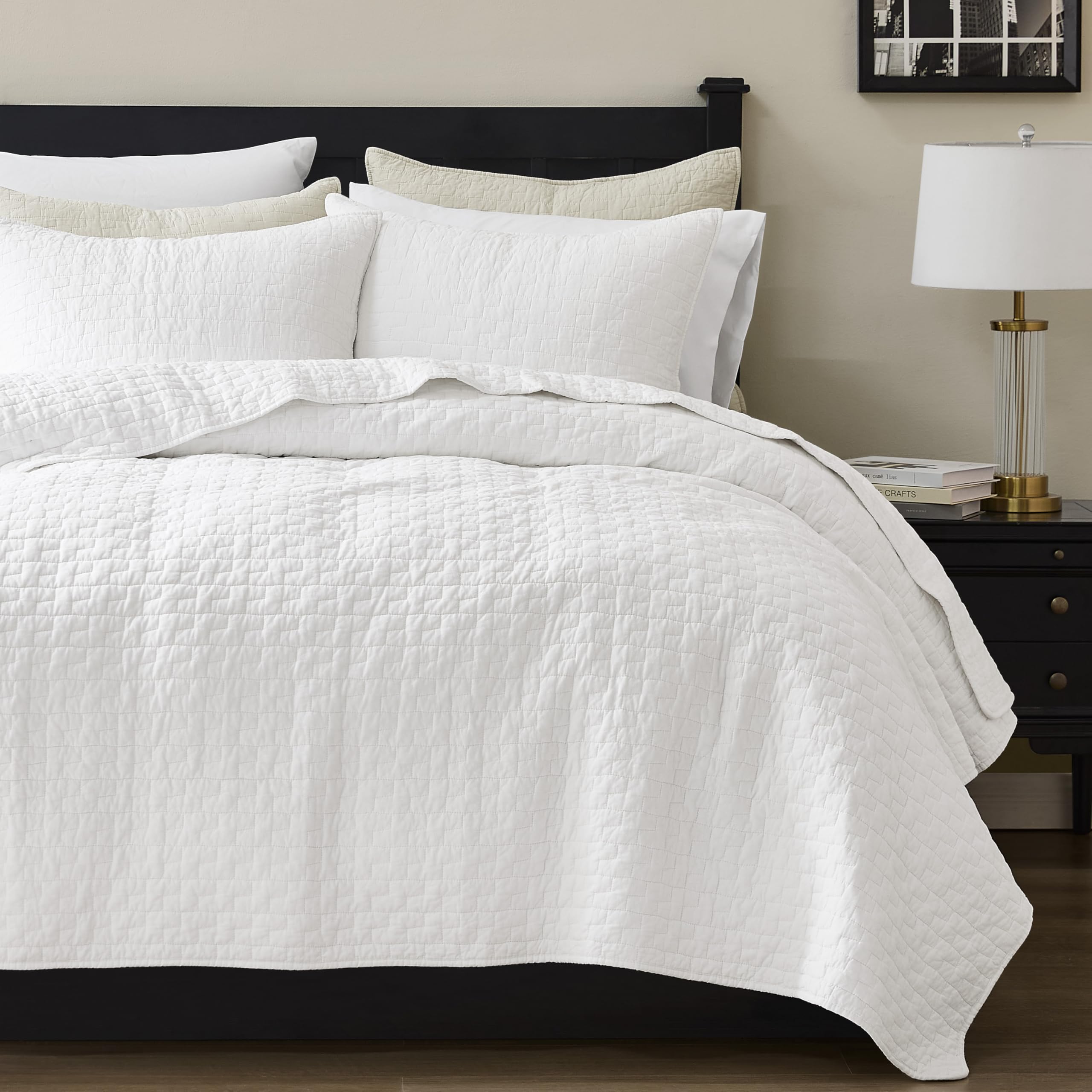 Photo 1 of palassio White 100% Cotton Quilt California Cal King Size Bedding Sets with 2 Pillow Shams, Textured Oversized Lightweight Bedspread Shabby Chic Coverlet, Soft Bed Cover for All Season, 3 Pieces