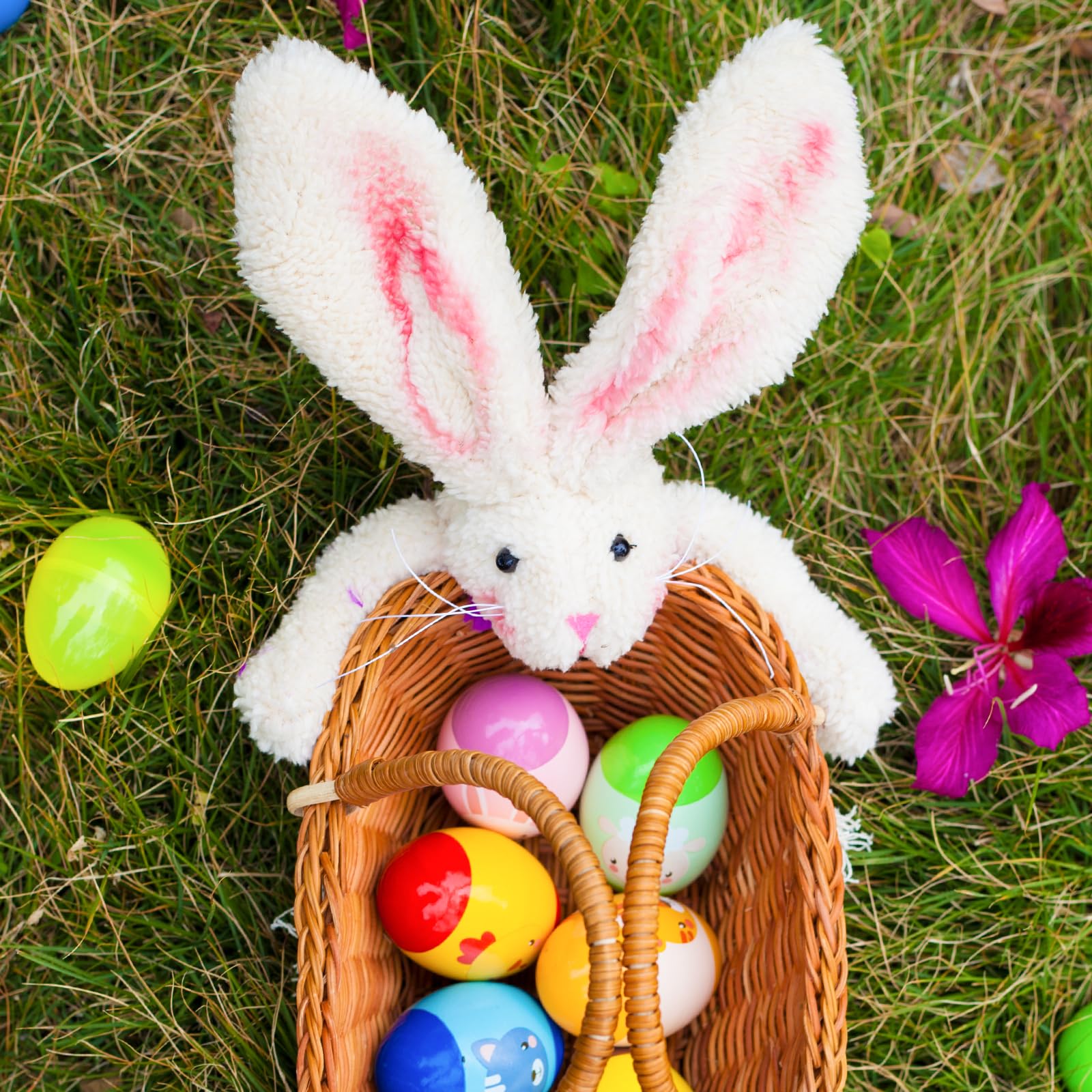 Exun Wicker Easter Basket with Stuffed Bunny Plush and Handle for Kids Girls Boys Toddlers - Brown Hand Woven Willow Basket for Egg Hunt Rabbit Eggs Gift Bags Portable Party Candy Storage Decoration
