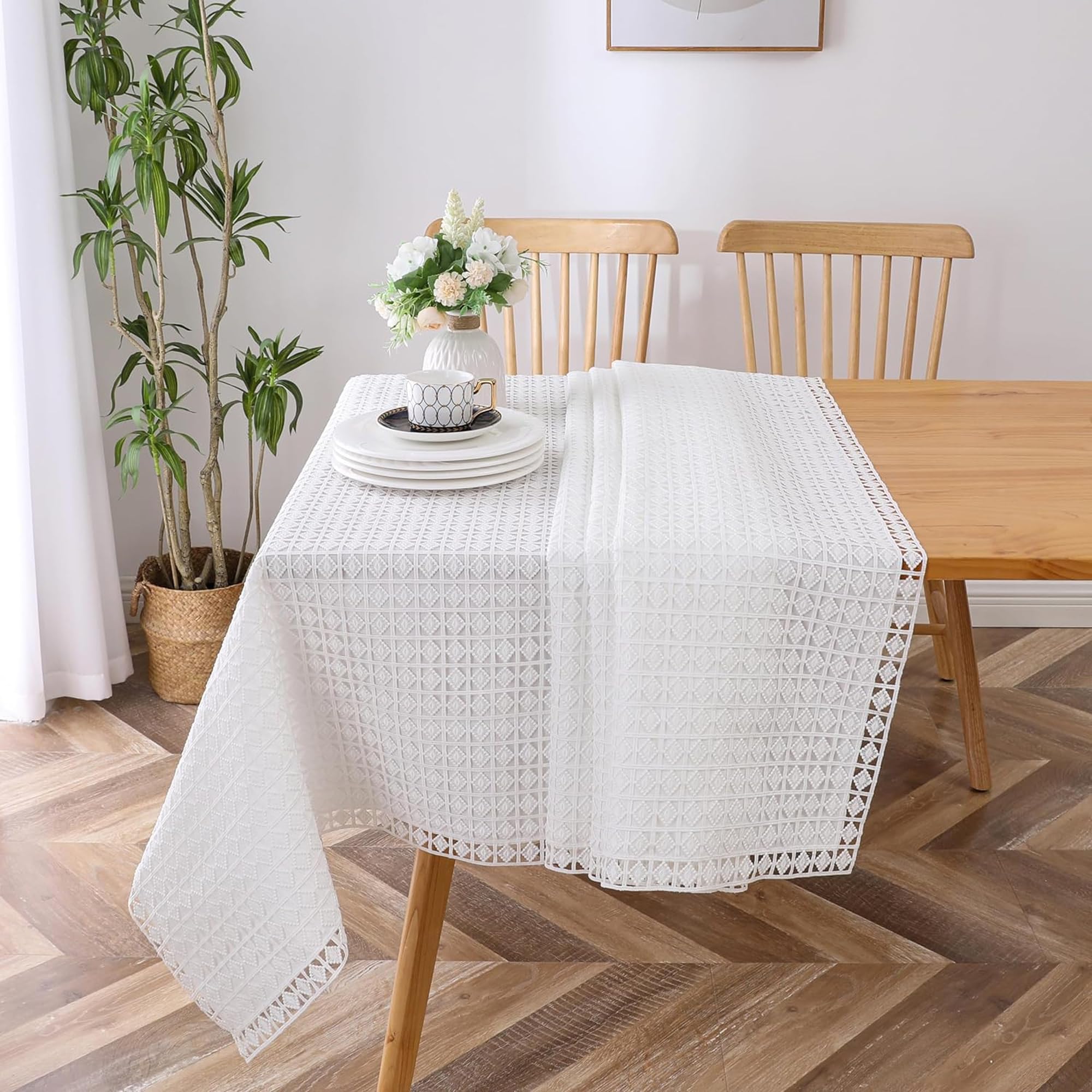 Majestic Giftware Polyester Tablecloths for Rectangle Tables – White Lace | (70/220) – TC1727UL Diamond Filagree – Unlined Design Dining Table Cover | Decorative Washable Tablecloth for Home & Kitchen