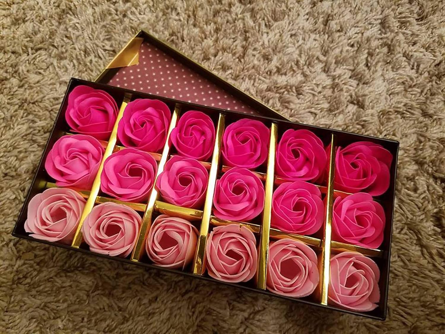 Bath Soap Rose Flower Floral Scented Soap Rose Petals Body Soap in Gift Box for Valentine's Day Anniversary Mother's Day Birthday (18 Pcs/Box Gradient Pink) : Beauty