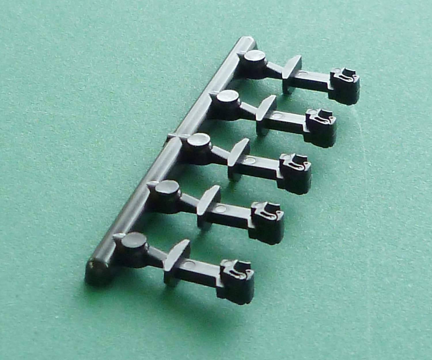 Max Green N gauge 8053 knuckle coupler (middle and black / 20 pieces