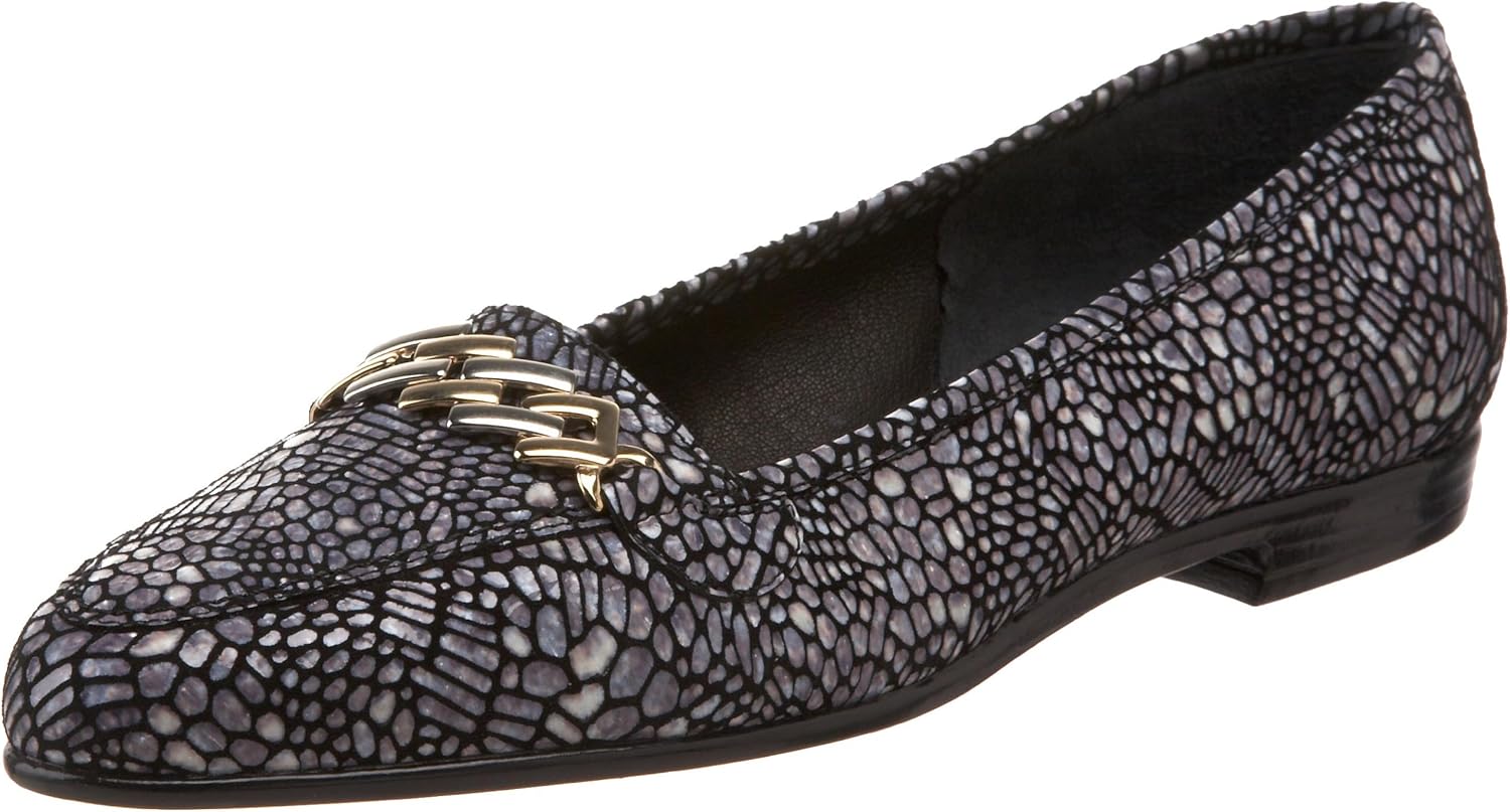 Amalfi by Rangoni Women�s Oste Loafer Shoes