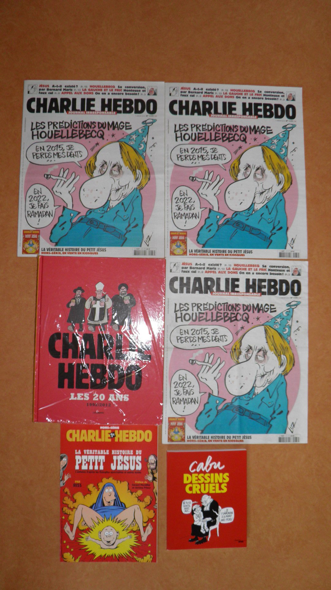 Amazon Fr Charlie Hebdo 1177 Du 7 Janvier 2015 Charb Cabu Honore Tignous Wolinsky Livres