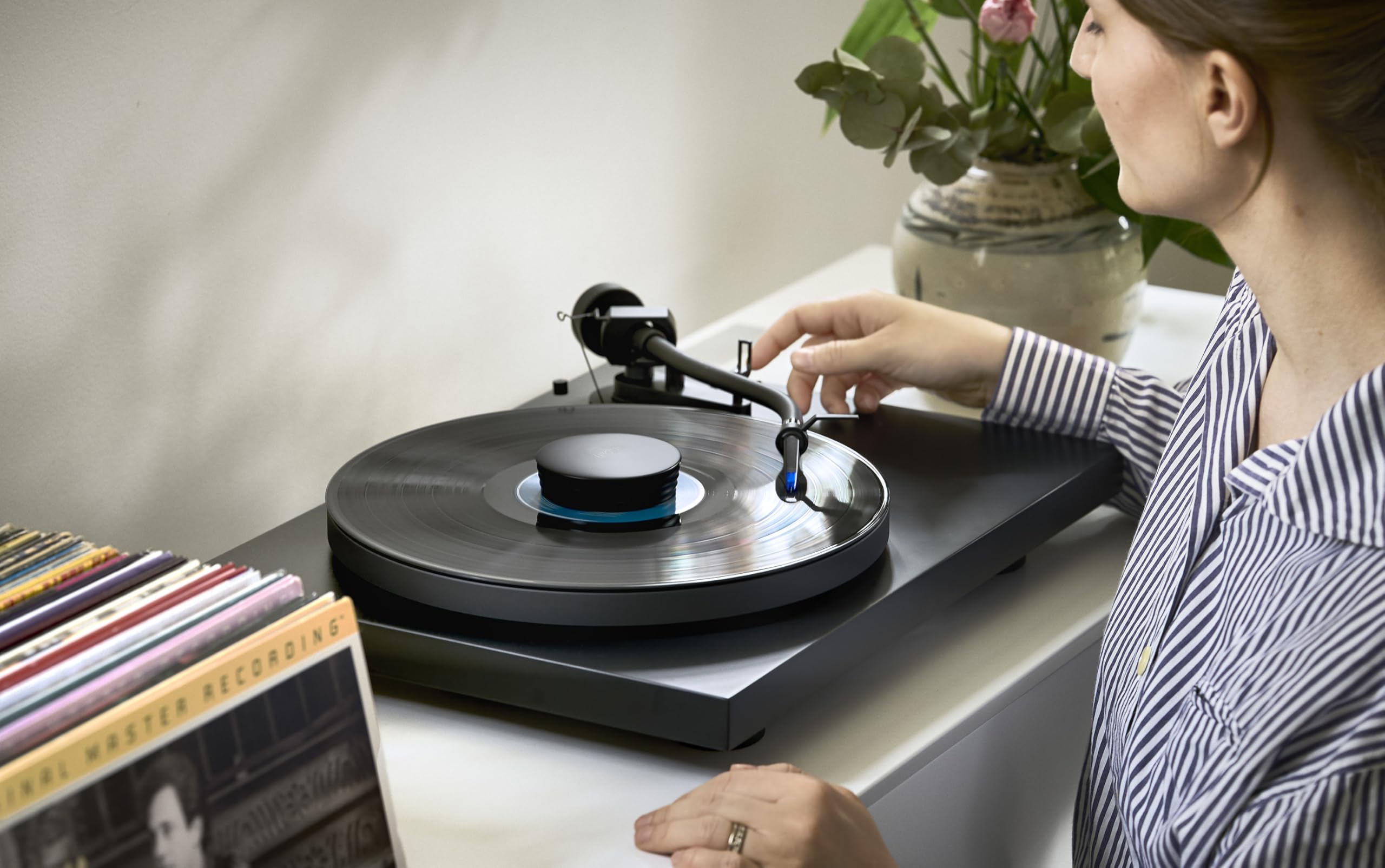 Ortofon Concorde Music Blue Phono Cartridge Tool-Free Installation on S-shaped Tone Arms