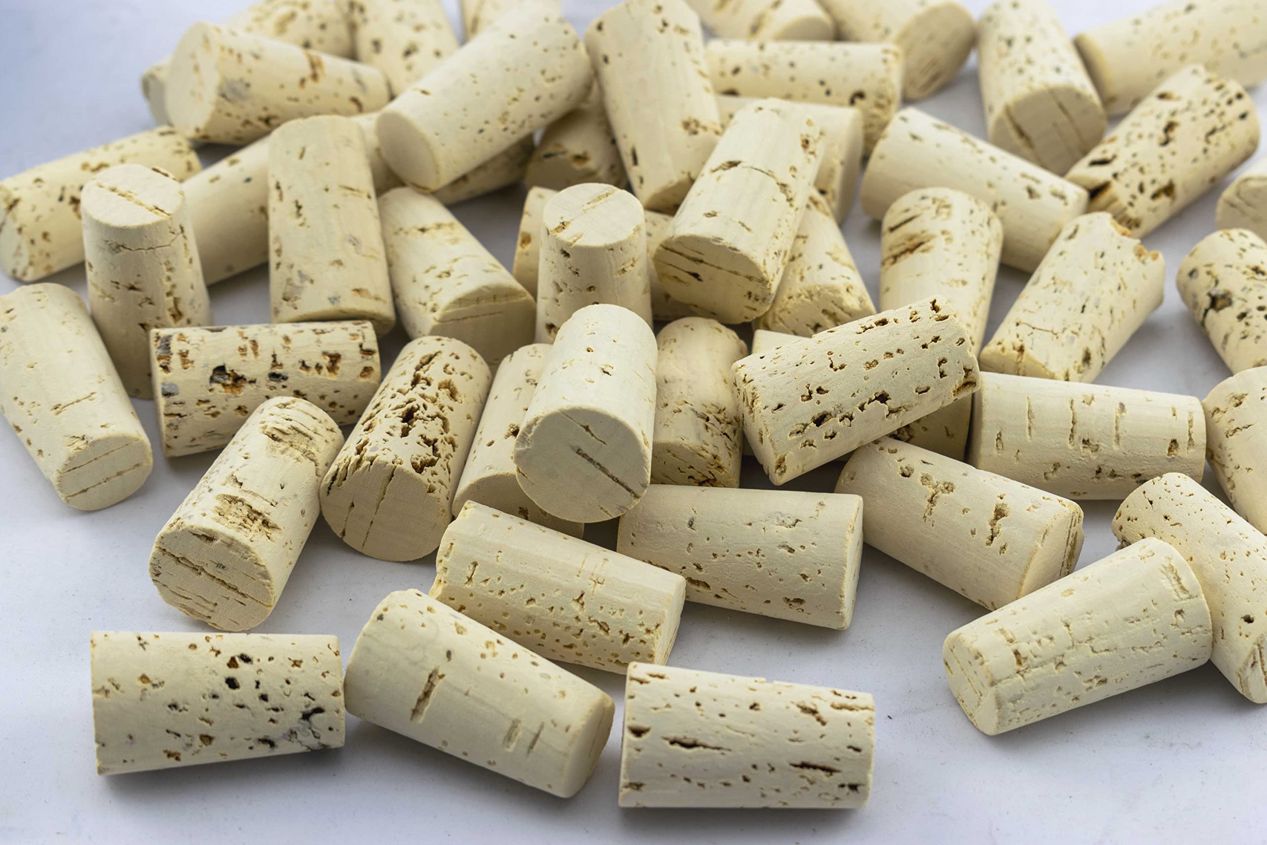 Pack of 30 Natural Pressed Cork Tapered Wine Corks,Bottle stoppers 23mm x18mm