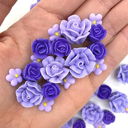 30 Violet Icing Flowers Purple Flowers Edible Roses Lavender Edible Flowers Icing Flowers Icing Roses Sugar Flowers Violet Sprinkles Simply Sucre Amazon Com Grocery Gourmet Food