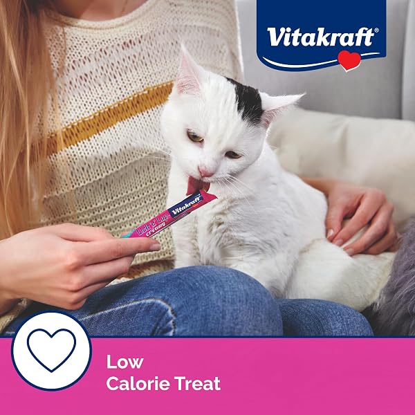 VITAKRAFT LICK ‘N’ LAP REAL CHICKEN SQUEEZEABLE LIQUID CAT TREATS, LICKABLE, CHICKEN BROTH #1 INGREDIENT, NO ARTIFICIAL COLORS, PRESERVATIVES OR ADDED SUGAR, FOR HYDRATION, 0.52 OZ. TUBES, 16 COUNT