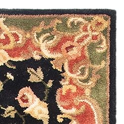 SAFAVIEH Classic Collection Area Rug - 7'6" x