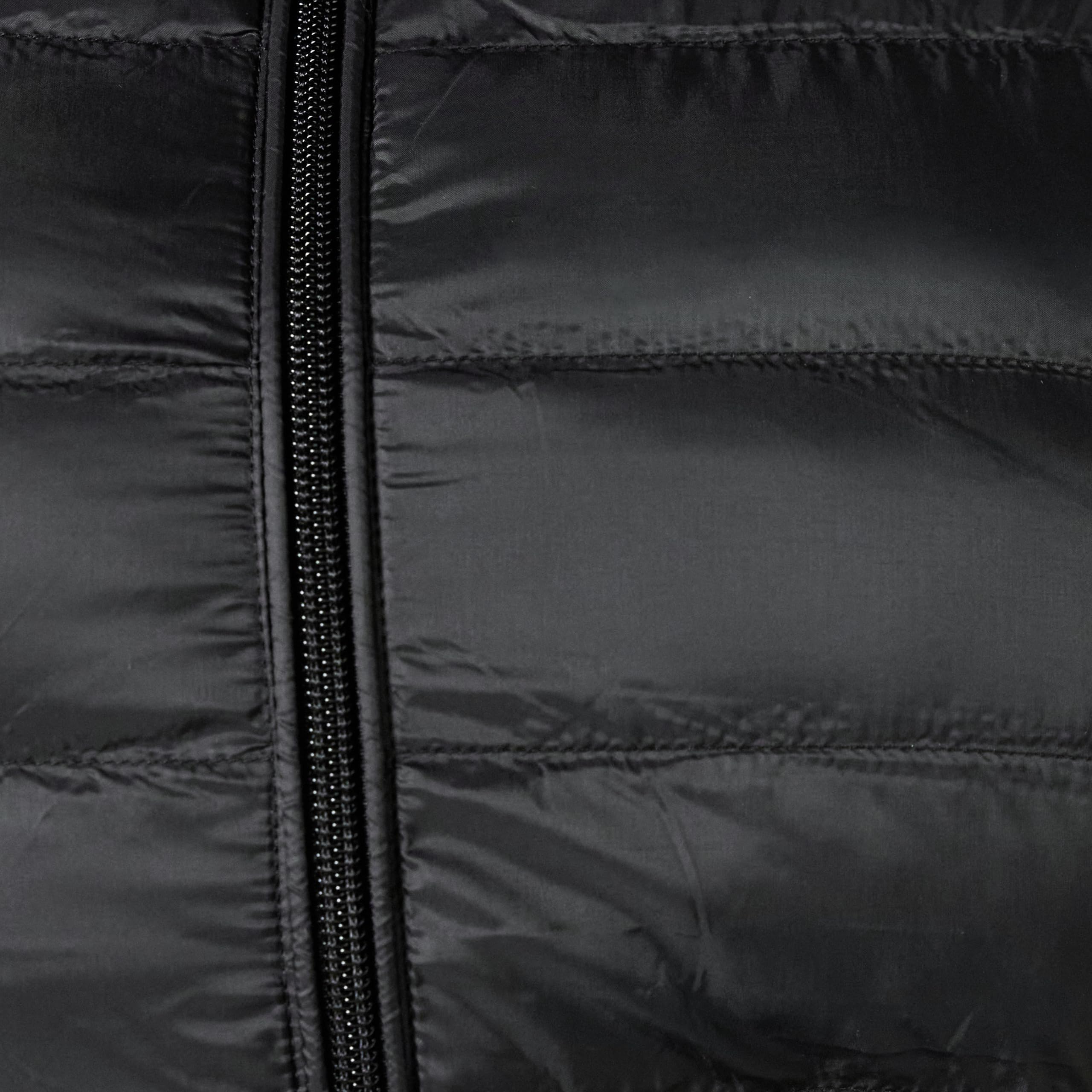 Amazon Essentials Women's Lightweight Long-Sleeve Water-Resistant Packable Puffer Jacket (Available in Plus Size)