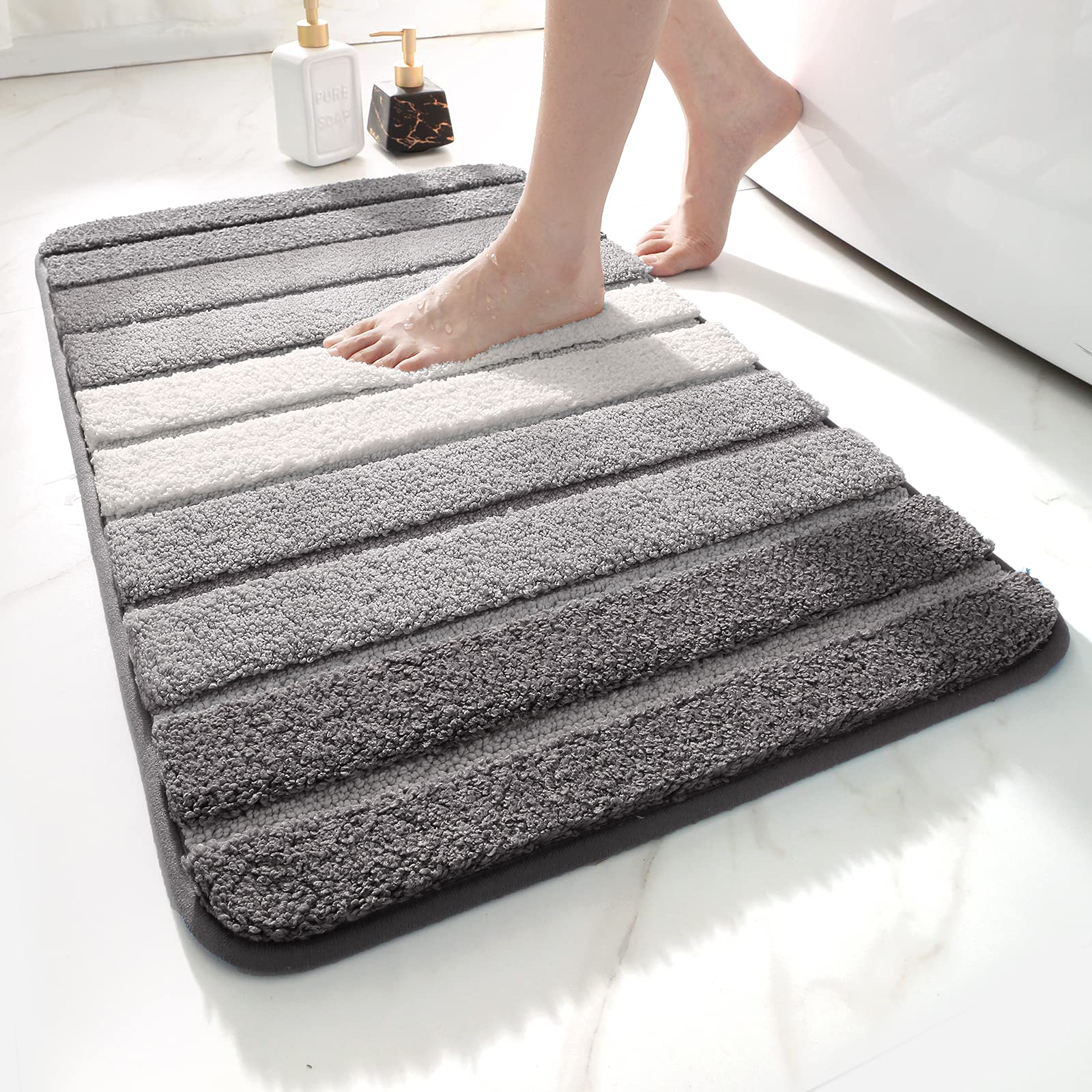 DEXI Bath Mat 50 x 80 cm, Extra Soft Absorbent Microfiber, Non-Slip Washable Rugs for Shower Floor, Bathmat Bathroom Accessories Decor, Grey