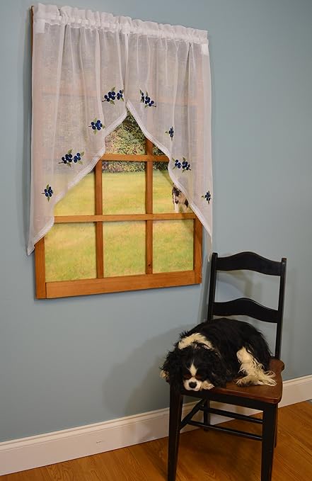 Curtain Chic Garden Path Swag, Blueberry