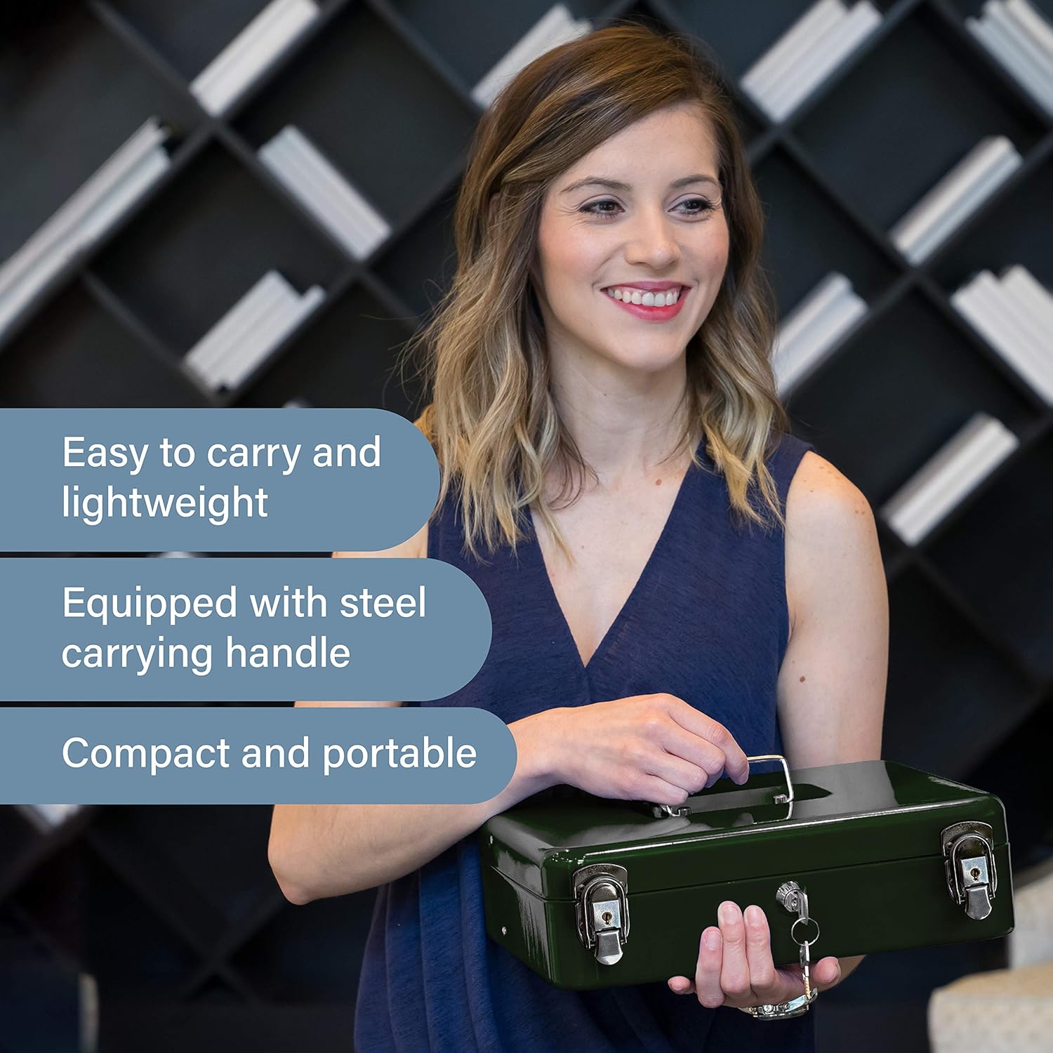 Certus Global Large Green Cash Box with Money Tray, Secure Lock, Cantilever Coin Tray 4 Bills/ 5 Coins (Green) : Office Products