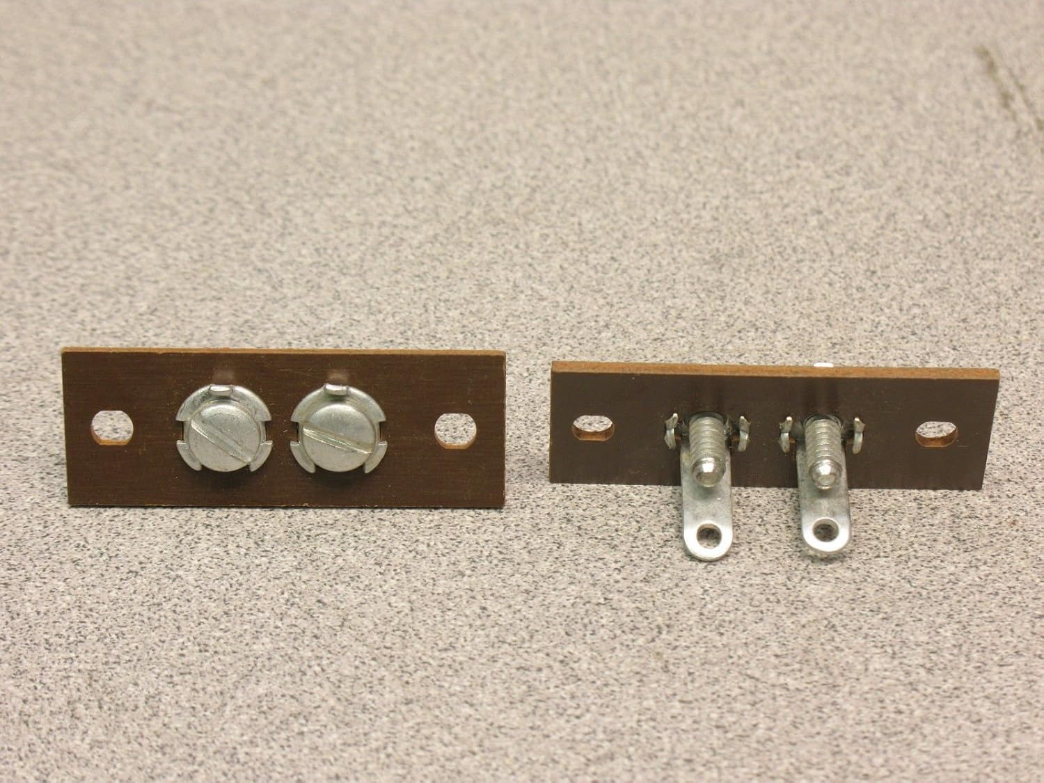 Vintage 2 Terminal Phenolic Speaker Screw Strips HHS872 (Qty 100) Industrial