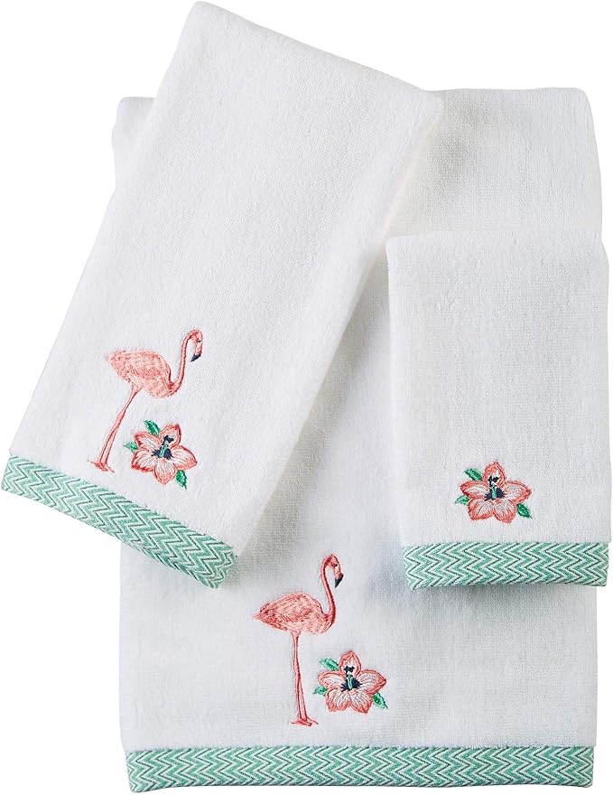 Amazon.com: CHF Preppy Leaf Bath Towel, 27W x 52L, White Multi: Home