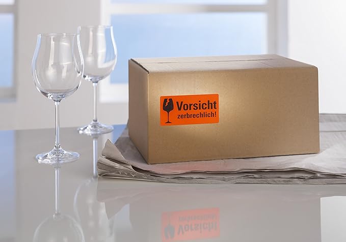 Amazon Com Avery Zweckform Warning Stickers 7211 Vorsicht Zerbrechlich German Language Product Neon Red 100 X 50 Mm 200 Labels On A Roll In Box Dispenser Office Products