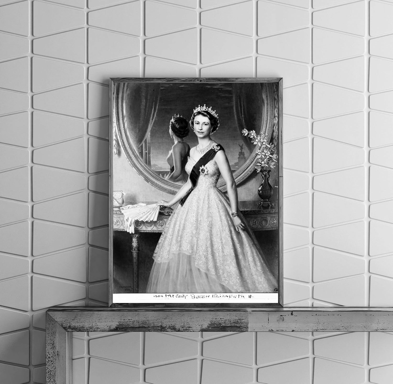 Photographs - INFINITE PHOTOGRAPHS Photo: Her Majesty Queen Elizabeth II,Ruler,Monarchy,Europe,Gowns,Crown,D Chandor,c1952
