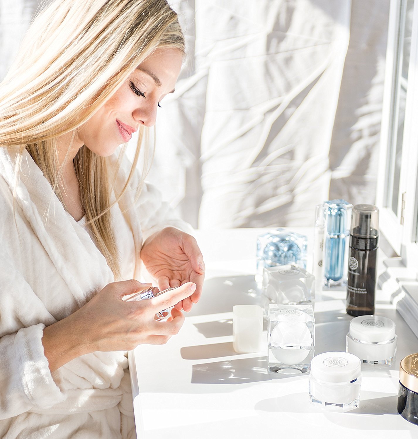 Forever Flawless Diamond Infused Facial Cleanser – Anti-Aging, Hydrating Face Wash with Vitamins A & E and Antioxidants – Gentle Daily Cleanser for All Skin Types, Men & Women (2.03 fl oz)