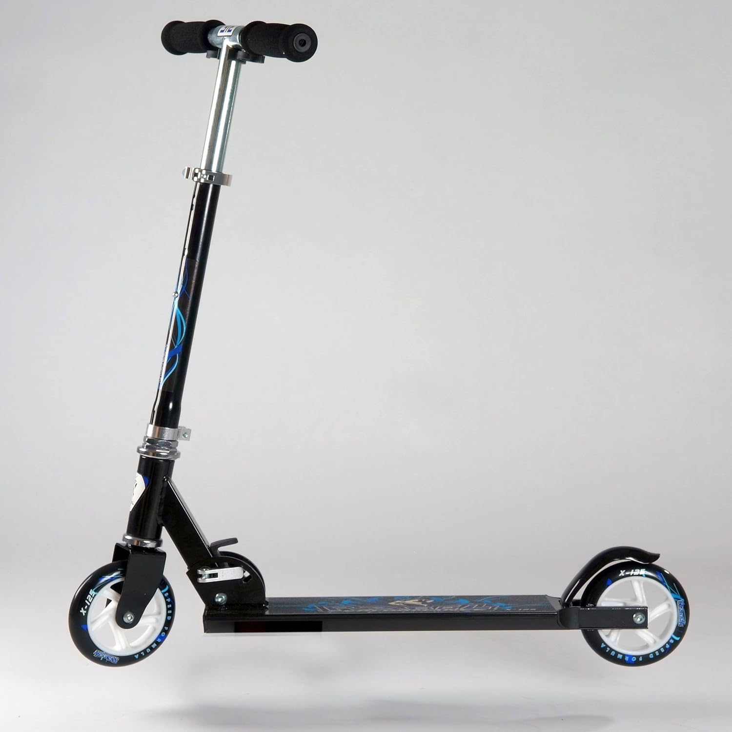 Rebel Scooter Full Speed, schwarz/blau, RESC73879 Amazon.de Sport