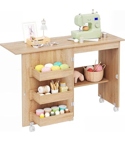 HOMCOM Table De Couture Pliante, Meuble Couture à Roulettes Avec Porte Magnetique 2 Bacs 2 Tiroirs 146 4x40x77 5cm Blanc~213c58gi23801