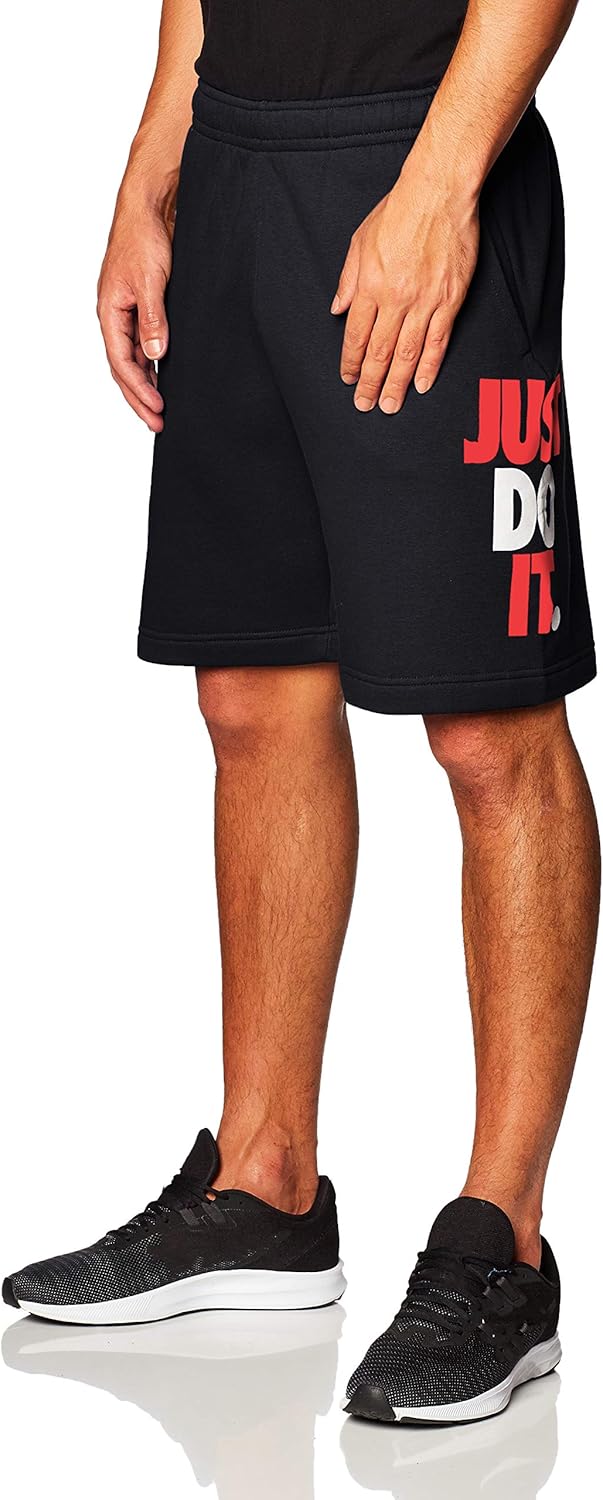 Nike Men's Sportwear Club Shorts: Clothing