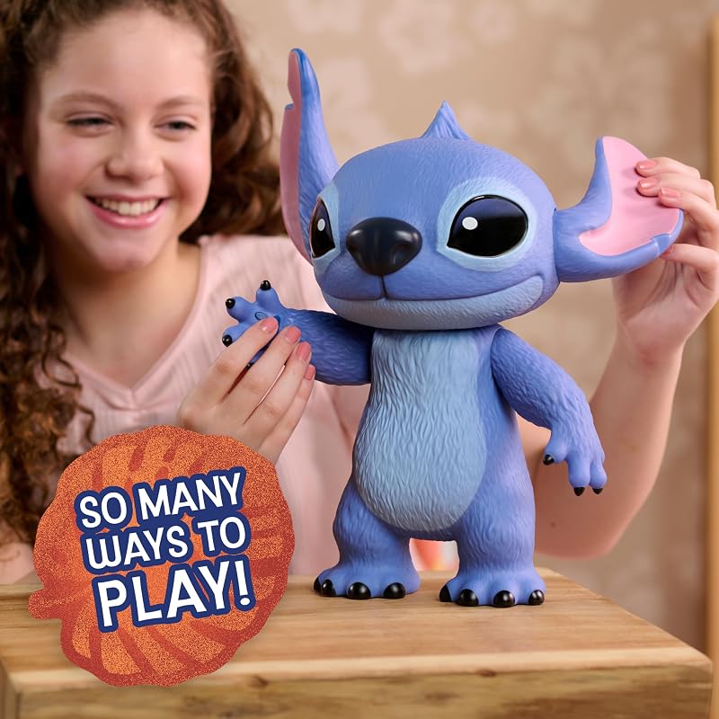 Disney Stitch Live-Action 35,6 cm große Larger Than Life Vinylfigur, 3 Artikulationspunkte für Spiel und Display, bewegliche Figur, Kinderspielzeug ab 3 Jahren