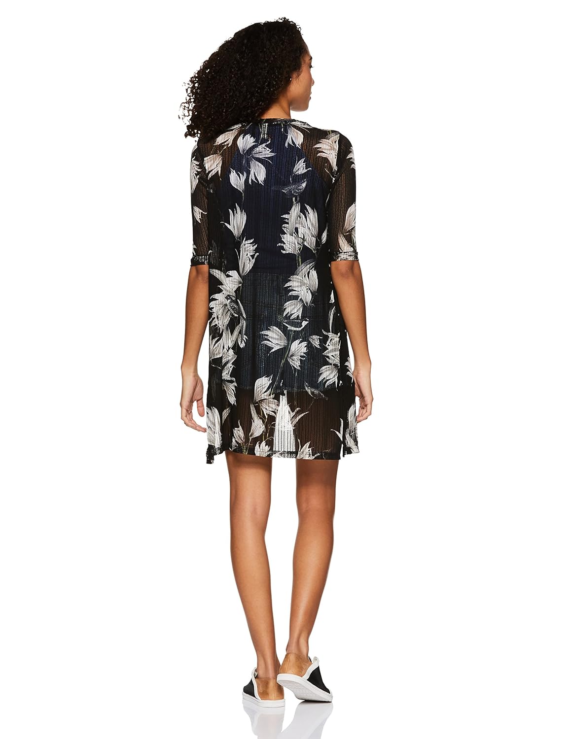 dj&c by fbb women's cape