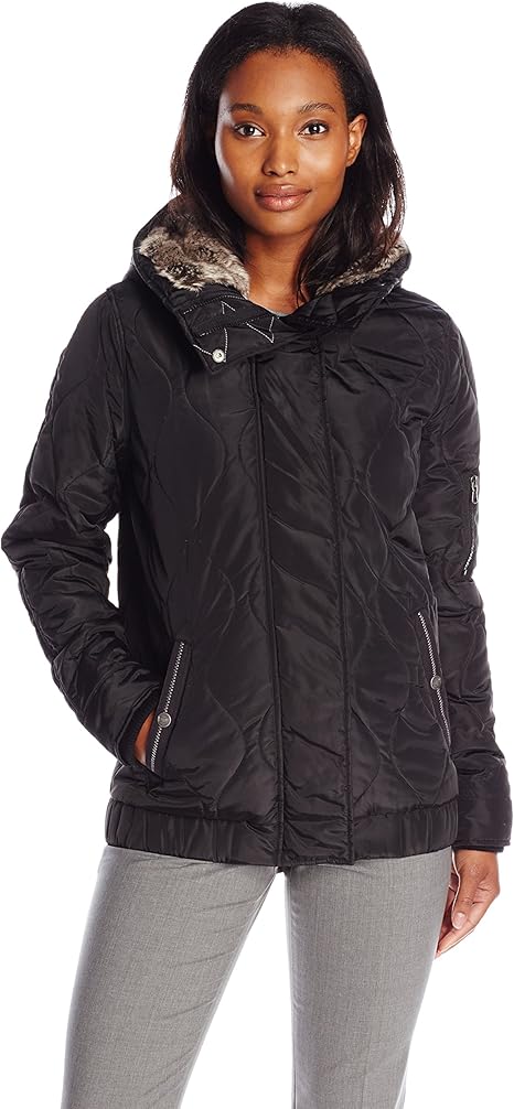 levi's women's quilted puffer jacket with hood