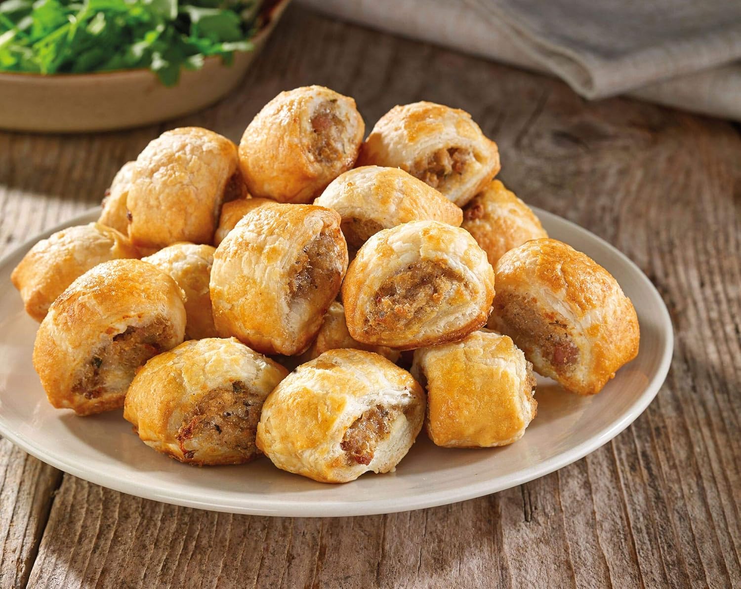 Wrights Frozen Mini Buffet British Sausage Rolls 1x100x14g Amazon Co Uk Grocery