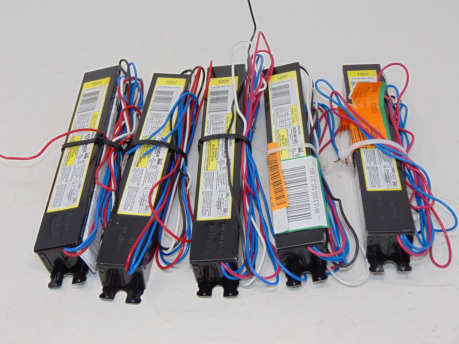 Light Ballast Wiring Diagram 912260-4 Philips Advance Electronic Ballast,  32 Max. Lamp Watts, 120-277 V, Instant Start, No Dimming F32t8 Fluorescent  Tube, image size:1500x1125