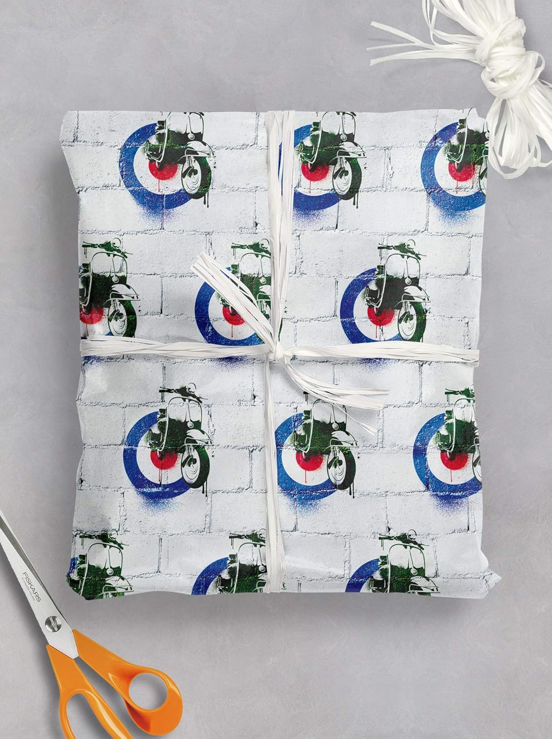 Brainbox Candy, 2 Sheets of 'Scooter' Birthday Wrapping Paper, Gift Wrap For Him Her Men Women, Vespa Illustration - Image 5