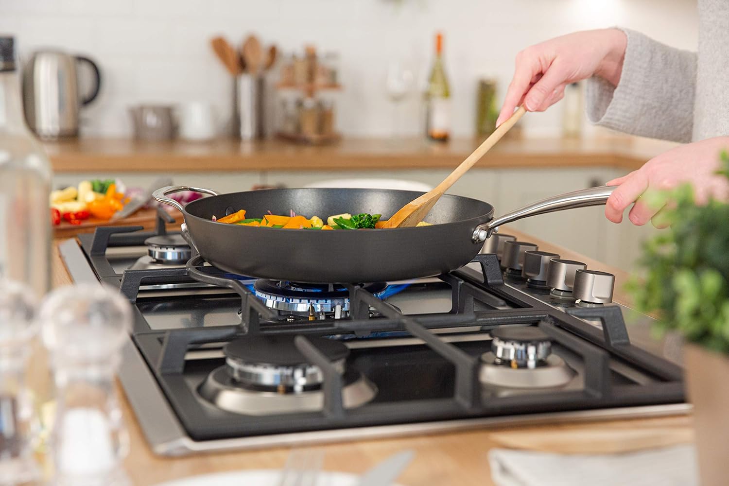 Russell Hobbs RH86GH702SS 5 Burner Gas Hob, Stainless Steel BigaMart