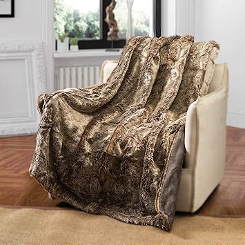 Amazon Com Tina S Home Bear Faux Fur Throw Blanket Luxury Animal