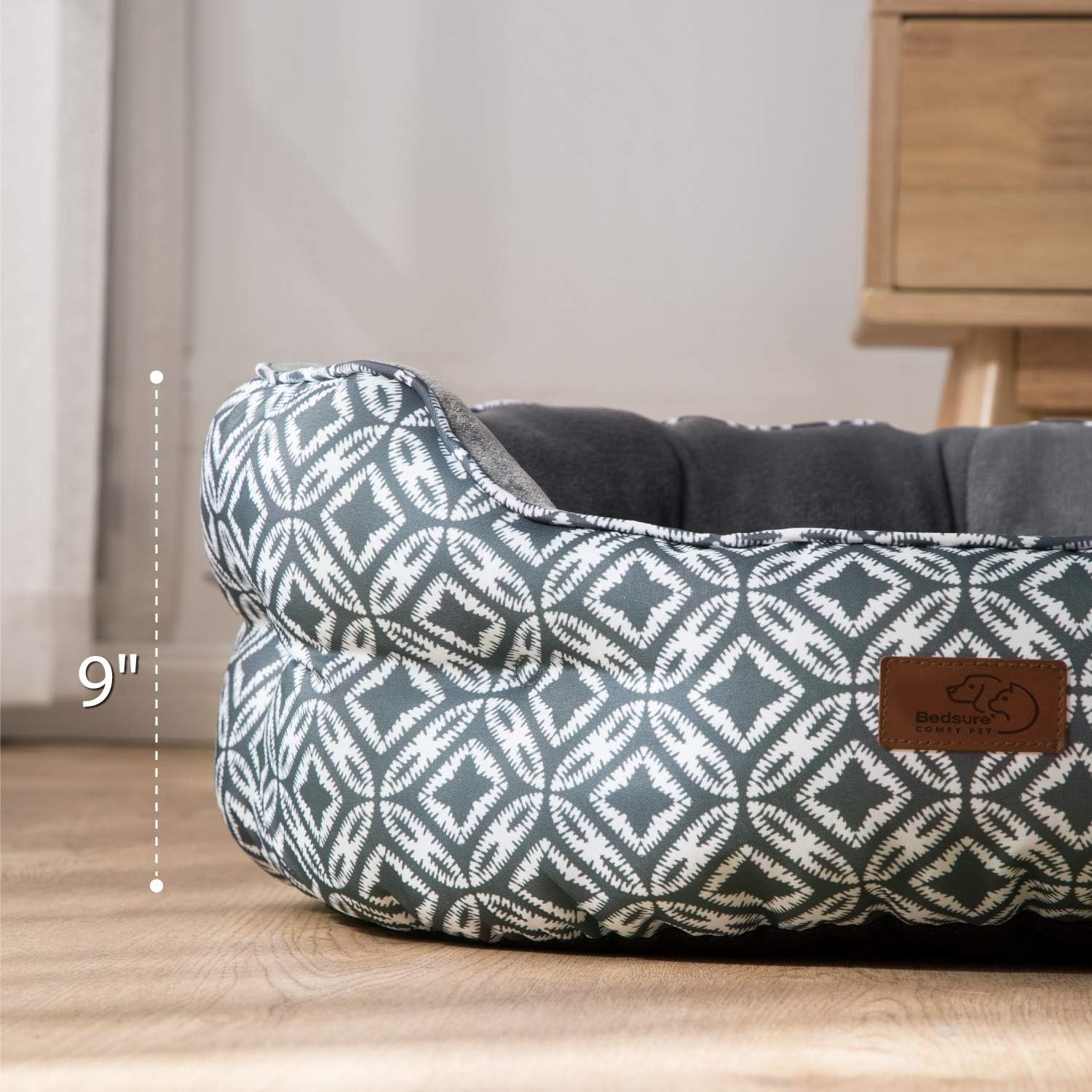 Bedsure 25 inch Small Dog Bed & Cat Bed, Round Pet Beds for Indoor Cats or Small Dogs, Round Machine Washable Super Soft & Plush Flannel Pet Supplies, Slip-Resistant Oxford Bottom, Grey : Pet Supplies