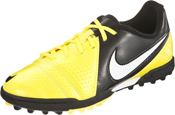 nike ctr360 junior