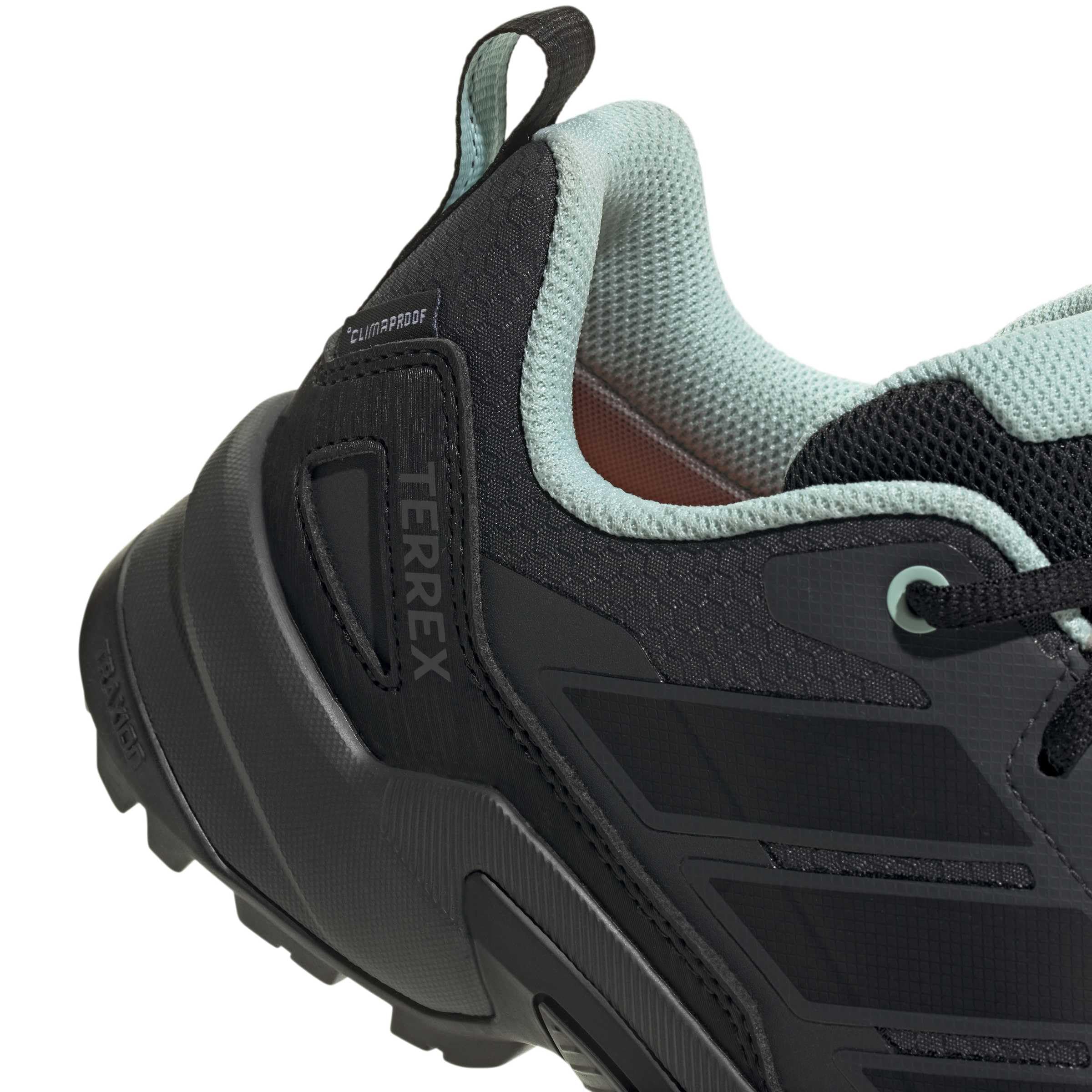 adidas Damen Terrex Eastrail 3 Climaproof Hiking Shoes, Carbon/Core Black/Semi Flash Aqua, 39 1/3 EU 7