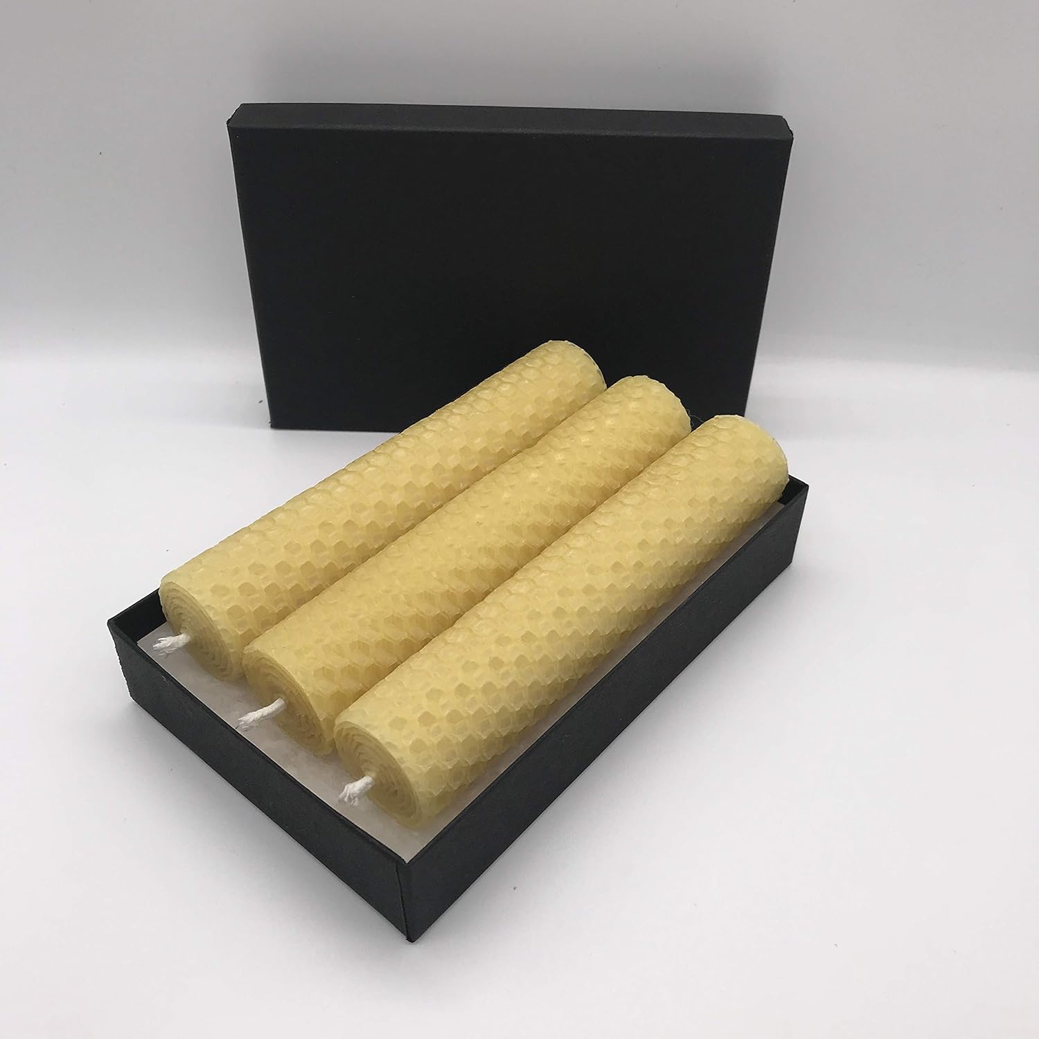 Beeswax candle set 3.5hr burn time x 3. Non toxic, Sustainable, 100