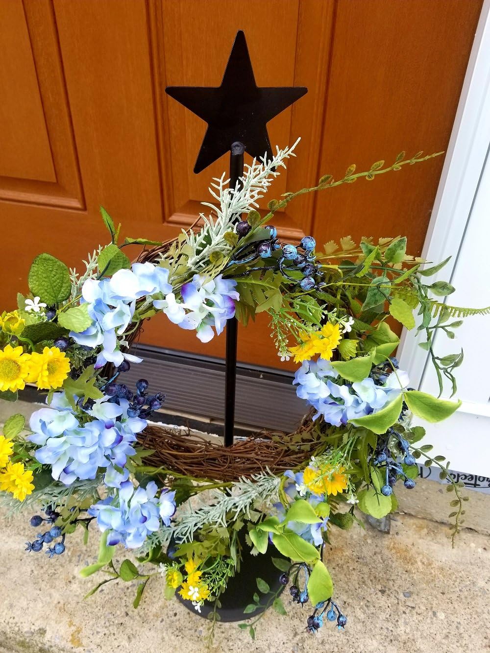 Wreath Hangers - Wrought Iron Standing Wreath Hanger With Star - Hand Made By Amish Of Lancaster County PA. - Wreath Not Included