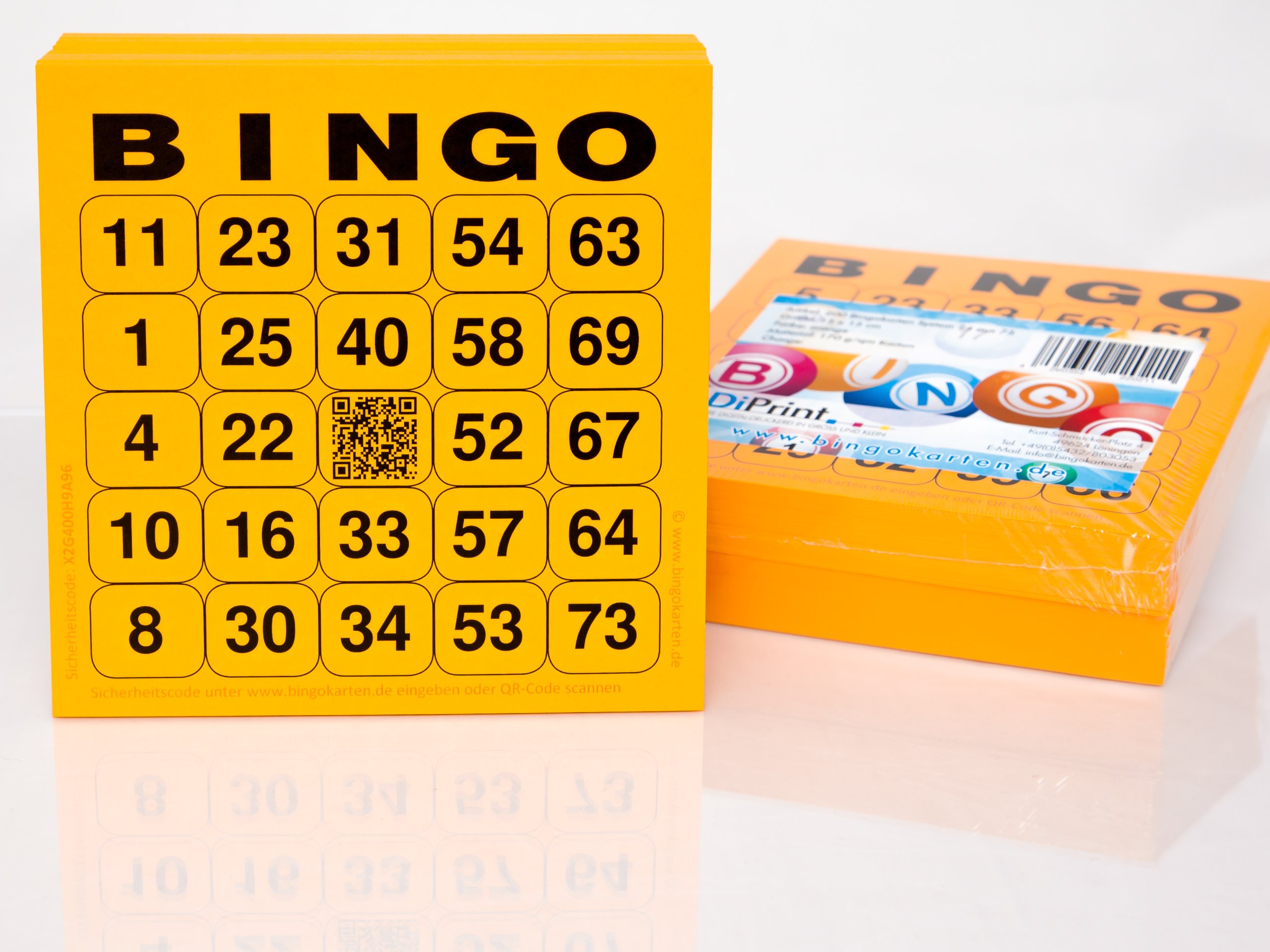 DiPrint 200 Large Bingo Cards for Seniors 24 out of 75 with Joker in the Centre (Orange)
