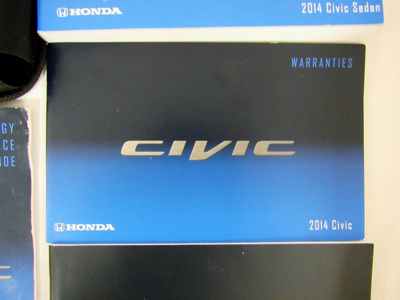 Amazon.com: 2014 Honda Civic Sedan Owner's Manual Original 4 Door: Honda:  Books