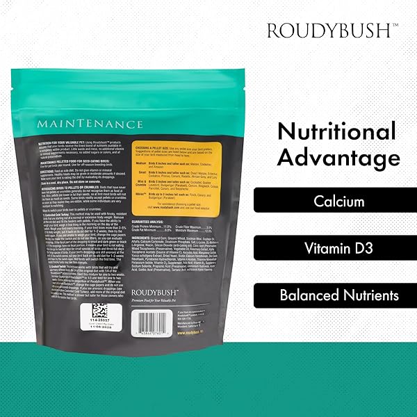 ROUDYBUSH DAILY MAINTENANCE FOOD FOR BIRDS – SCIENTIFICALLY FORMULATED BIRD FEED – BIRD FOOD PELLETS W/CORN, WHEAT, SOY & MORE – NUTRITIOUS & HEALTHY FEED FOR BIRDS (NIBLES, 44OZ)