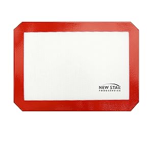 New Star Foodservice 36633 Commercial Grade Silicone Baking Mat Non-Stick Pan Liner, 8 x 12 inch (Quarter Size)