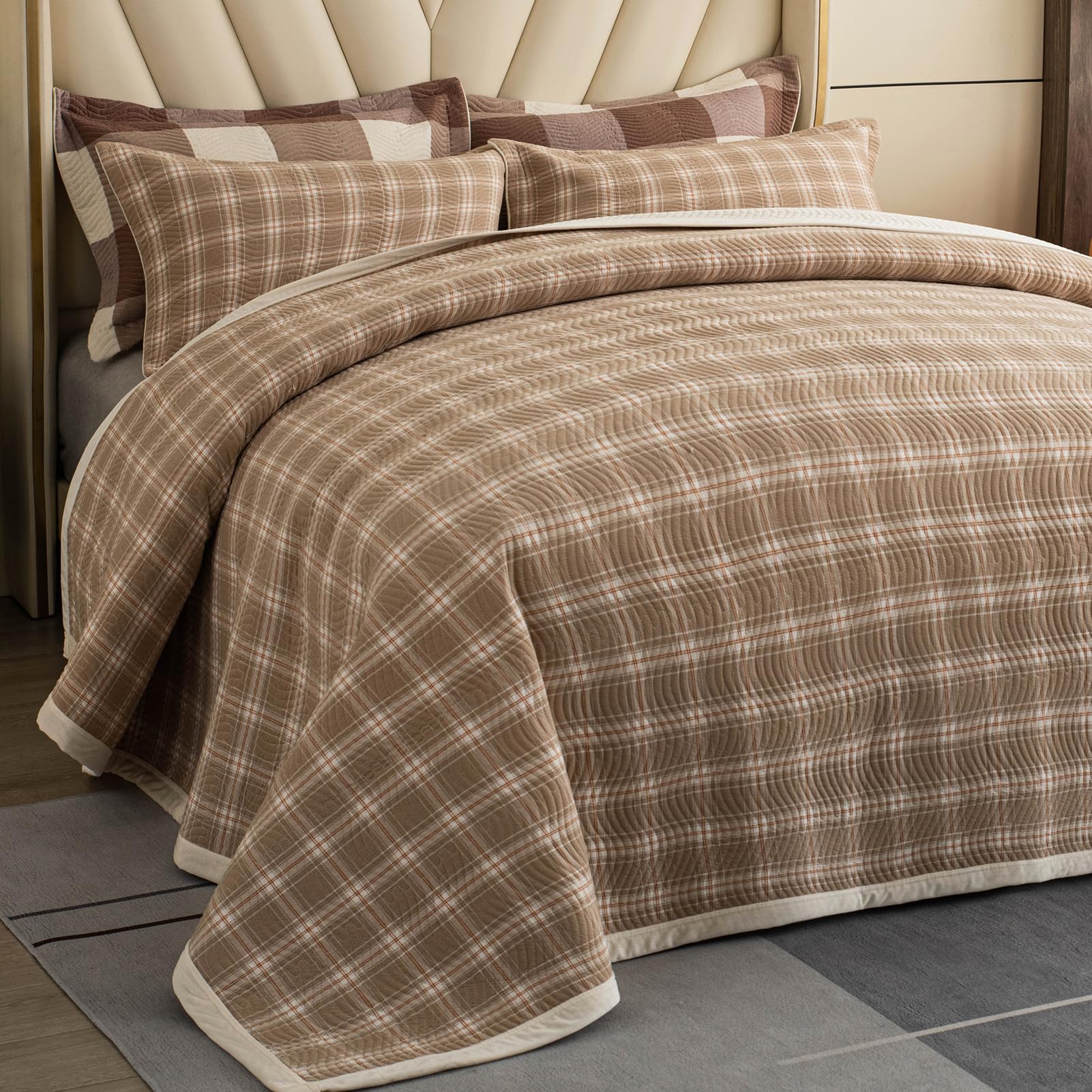 Photo 1 of tohrisa Cotton Plaid Quilt Set, Ultra Soft 3 Pieces Queen Size Bedding with 2 Pillow Shams, Lightweight Reversible Coverlet Bedspread with Wave Quilting for Summer, 90"x96", Grid- Beige