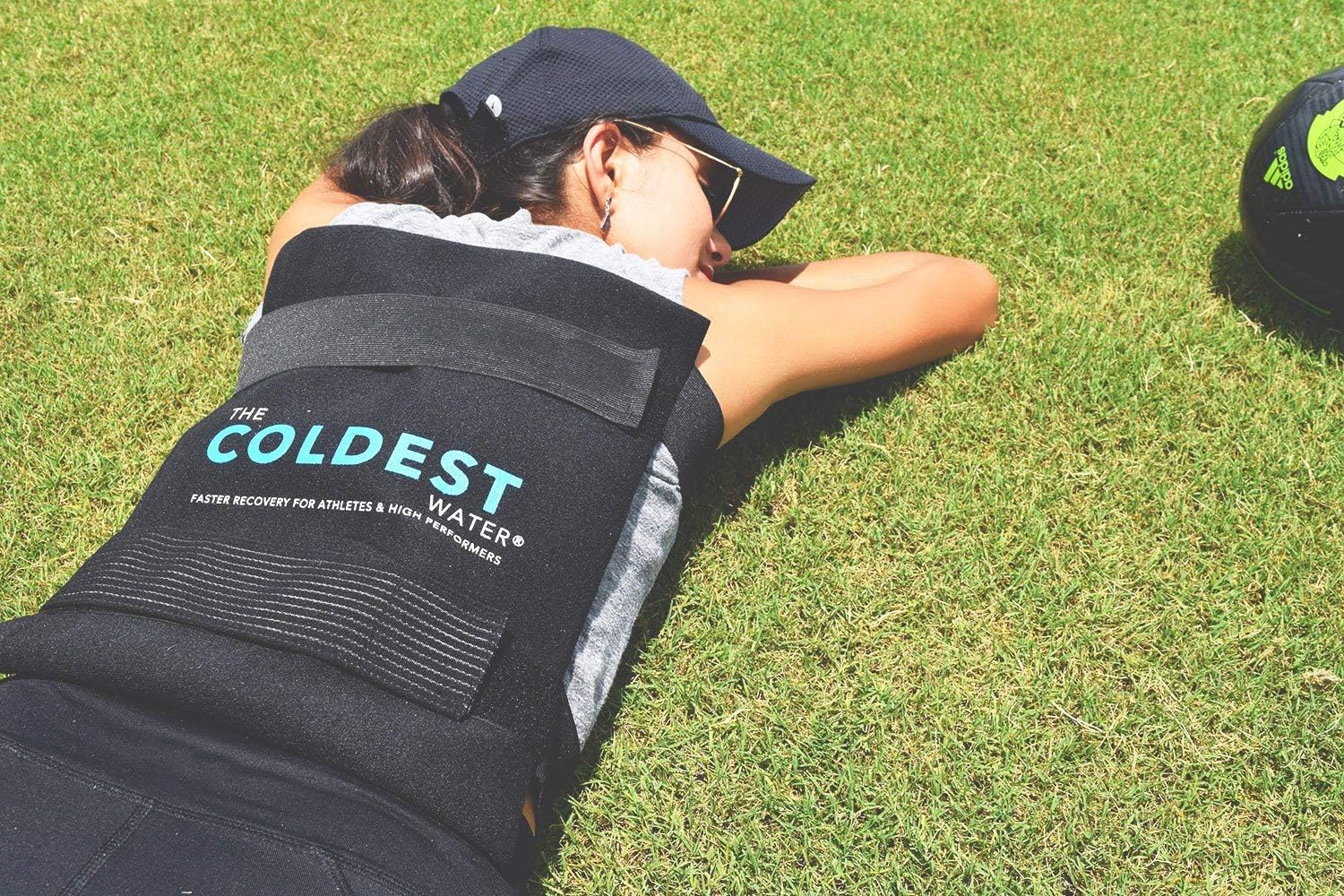 The Coldest Ice Pack (Standard Large 11" x 14") Flexible Gel and Wrap with Elastic Straps Specific for Cold Therapy - for Back Leg Sprains, Muscle Pain, Flexi Bruises, Injuries - 11" x 14": Health & Personal Care
