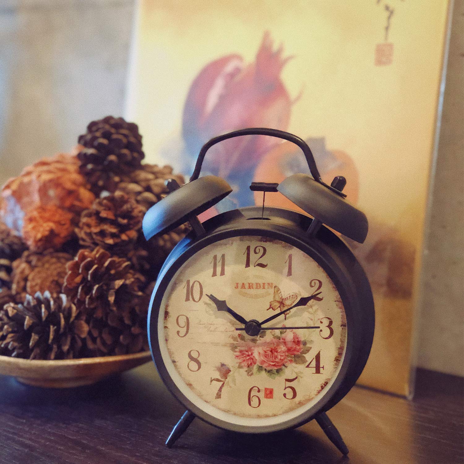 Königswerk Twin Bell Loud Alarm Clock, 4 inches Silent Desk Clock with Backlight for Heavy Sleepers Adults, Battery Operated for Table, Bedroom, Bedside, Room Decor (Roses)