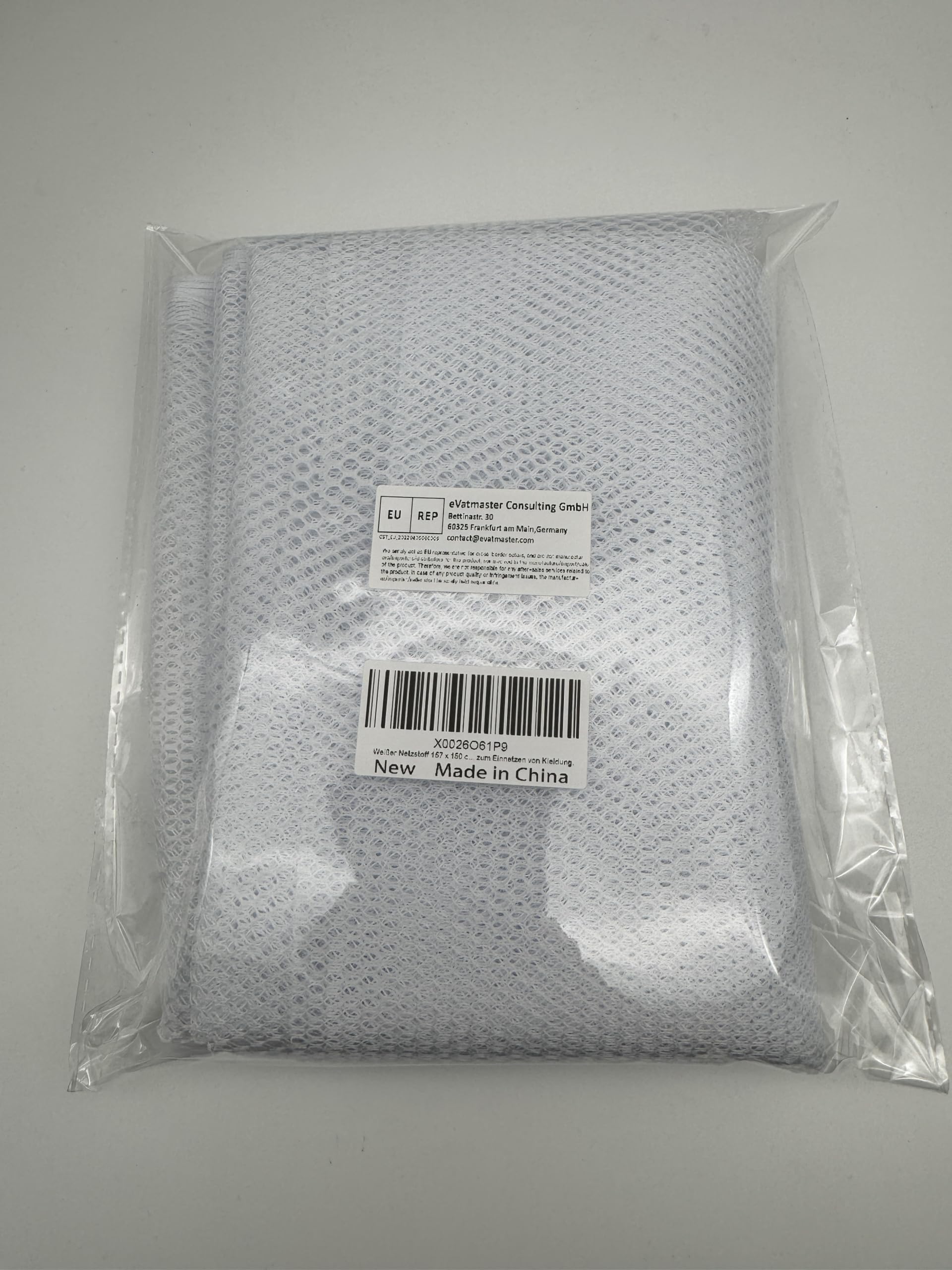 62 X 59 Inch White Mesh Fabric Slightly Stretchy for Sewing Projects, Shopping Bag, Backpack Pocket and Straps and Netting Clothes