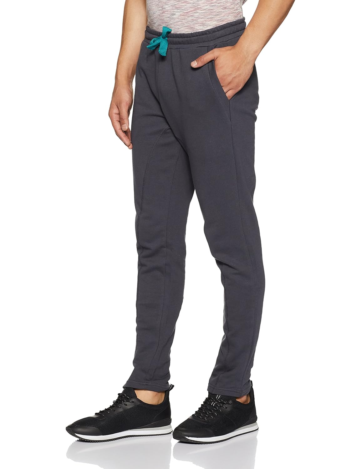 [Image: 81KqWBqyshL._UL1500_.jpg]