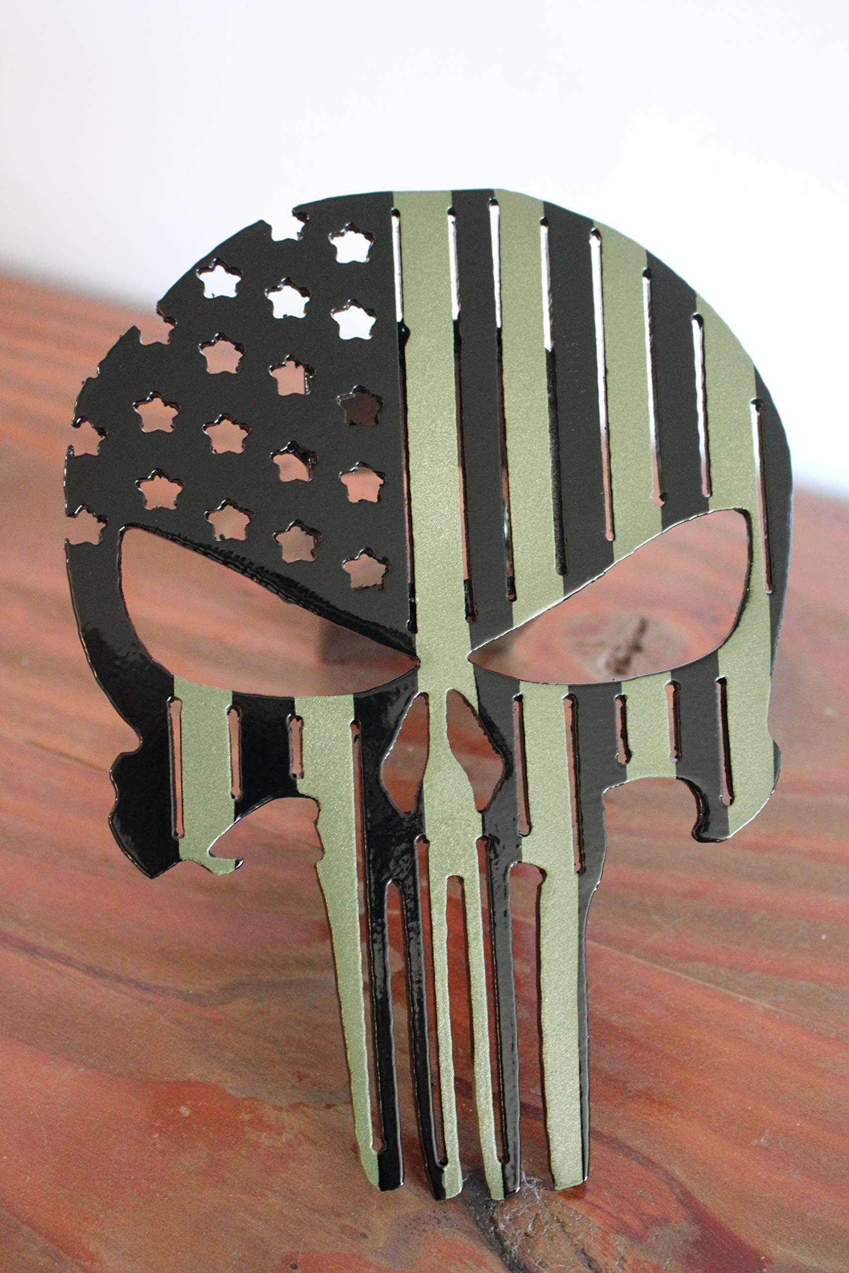 Skull Flag Trailer Hitch Cover Black and Army Green