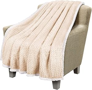 Catalonia Sherpa Throws Blanket, Super Soft Comfy Fluffy Fuzzy Fleece Plush Blanket for Sofa Couch Bed Reversible All Season for Adults Children 50”x60” Chevron Latte